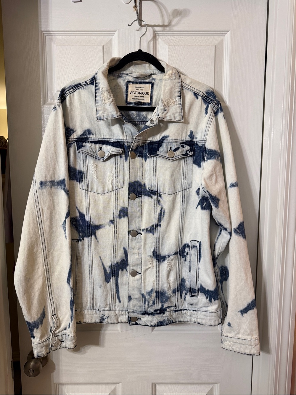 Men's Victorious Denim Acid washed and Distressed Sz L